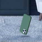 כיסוי לאייפון 13 פרו מקס סיליקון ירוק עם מגע קטיפה