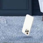 כיסוי לאייפון 13 פרו מקס סיליקון לבן עם מגע קטיפה