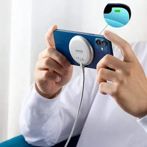 מטען אלחוטי מגנטי 7.5w עם Magsafe, כבל Type C מובנה ועיצוב קומפקטי | Anker Powerwave Magnetic Pad A2565g21 6