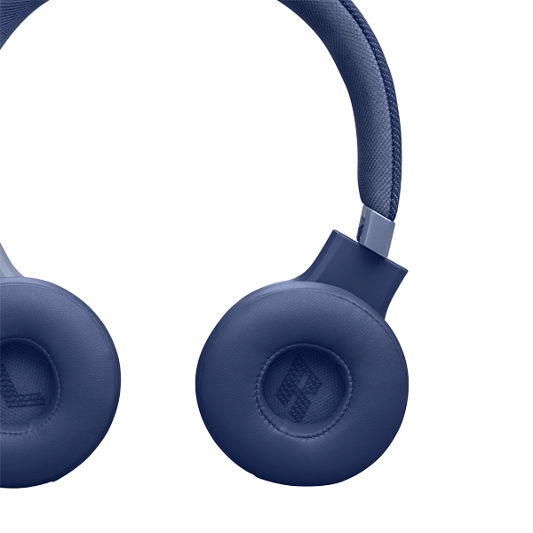 אוזניות אלחוטיות JBL Live 670NC כחול עם חיי סוללה ארוכים