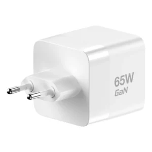 מטען קיר 65W GaN לבן עם כבל נמתח Type-C ויציאות USB-C ו-USB-A מהירות | Miracase MWC65RC