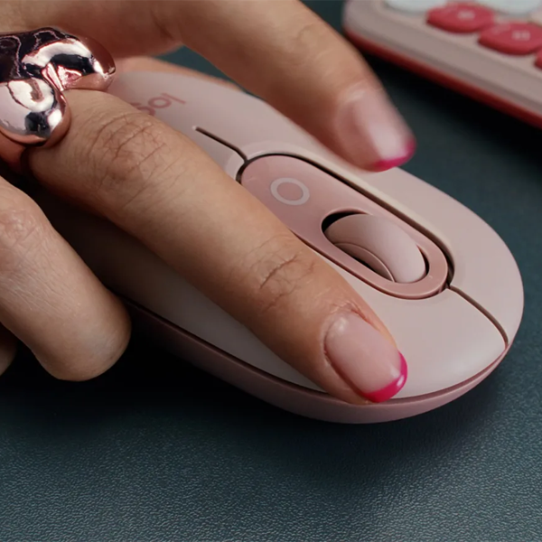 סט מקלדת ועכבר אלחוטיים Logitech POP ICON Combo שחור | עיצוב מיוחד, שקט ומותאם אישית