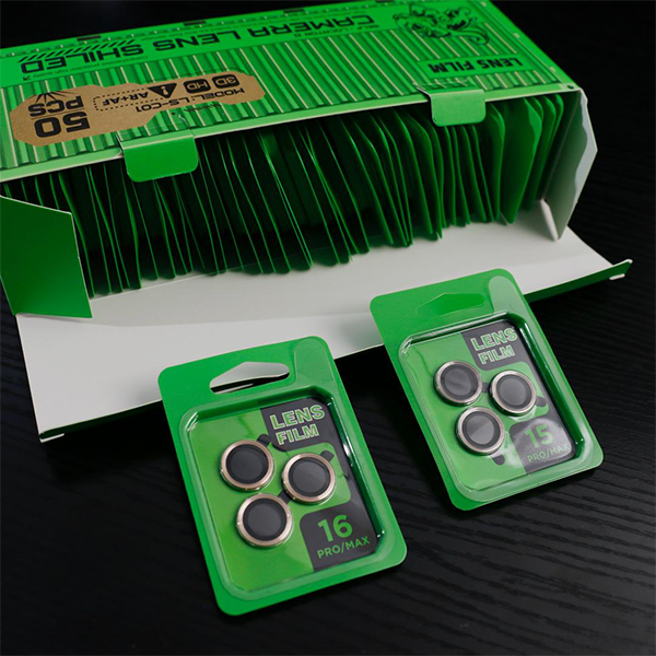 מגן מצלמה לאייפון 16 פלוס שחור עמיד וקשיח | Camera Lens Protector