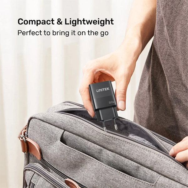 מטען קיר 20w עם כבל Type A ל Type C עם טעינה מהירה בצבע שחור | Unitek P1124abk01 2