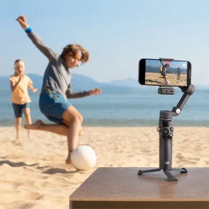 גימבל לסמארטפון DJI Osmo Mobile 7P אפור | 3 צירים עם חצובה, מוט סלפי ומעקב חכם