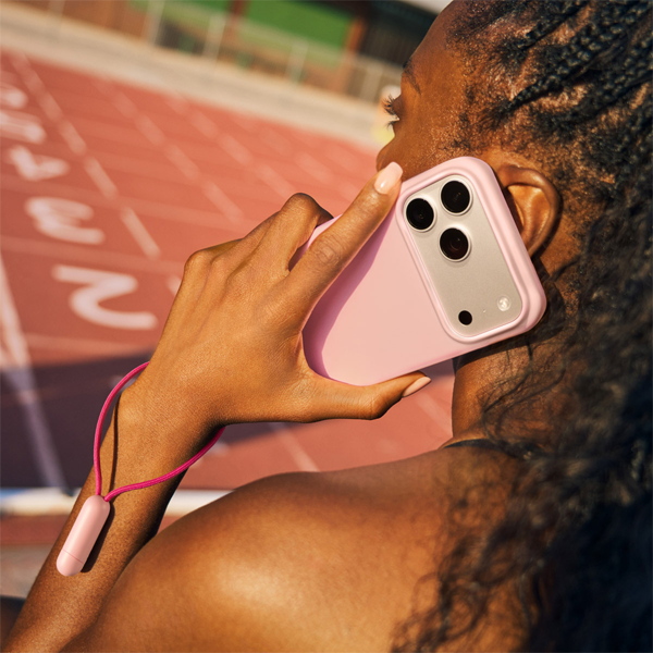 מגן מעמד לאייפון 17 פרו מקס ורוד תומך MagSafe עם Camera Control עם לולאת נסיעה | Beats Kickstand Pro Max Pebble Pink