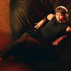 אוזניות קשת Bose Quietcomfort Ultra 2nd Gen לבנות | סאונד איכותי עם ביטול רעשים, סוללה עוצמתית בעיצוב מרהיב 2