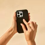 כיסוי לאייפון 14 פרו מקס עם תופסן Otterbox OtterGrip תומך MagSafe שחור
