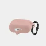 כיסוי לאיירפודס פרו סיליקון ורוד עם תופסן Skech Skinny (2)