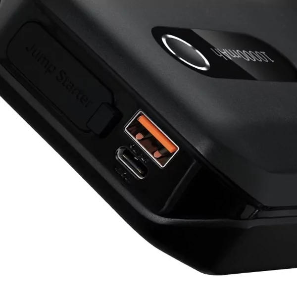 בוסטר התנעה לרכב עם סוללת גיבוי בעוצמת 10,000mAh + פנס LED מבית Baseus